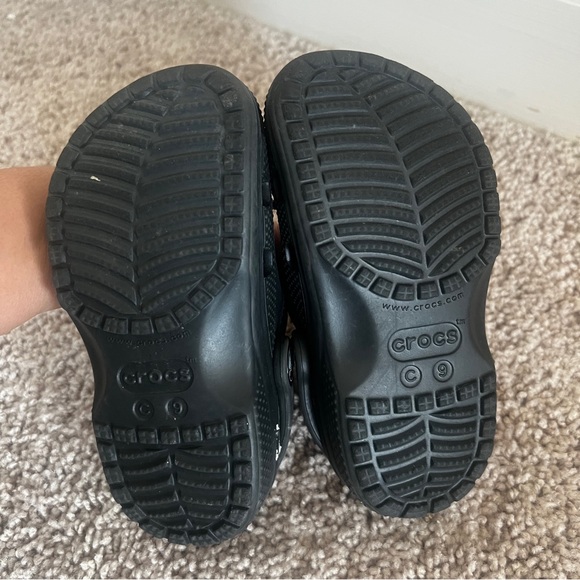 Toddler Crocs - Picture 4 of 4